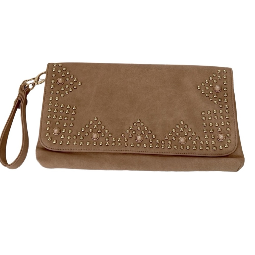 Big Buddha ⭐️GUC Beige Faux Leather Gold Studded Large Wristlet Clutch